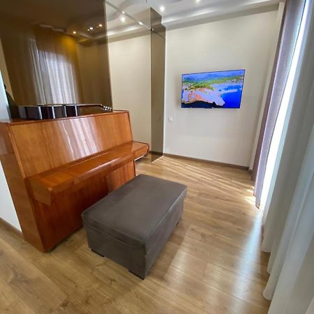 Apartment - "Exclusive" Tbilisi Bagian luar foto
