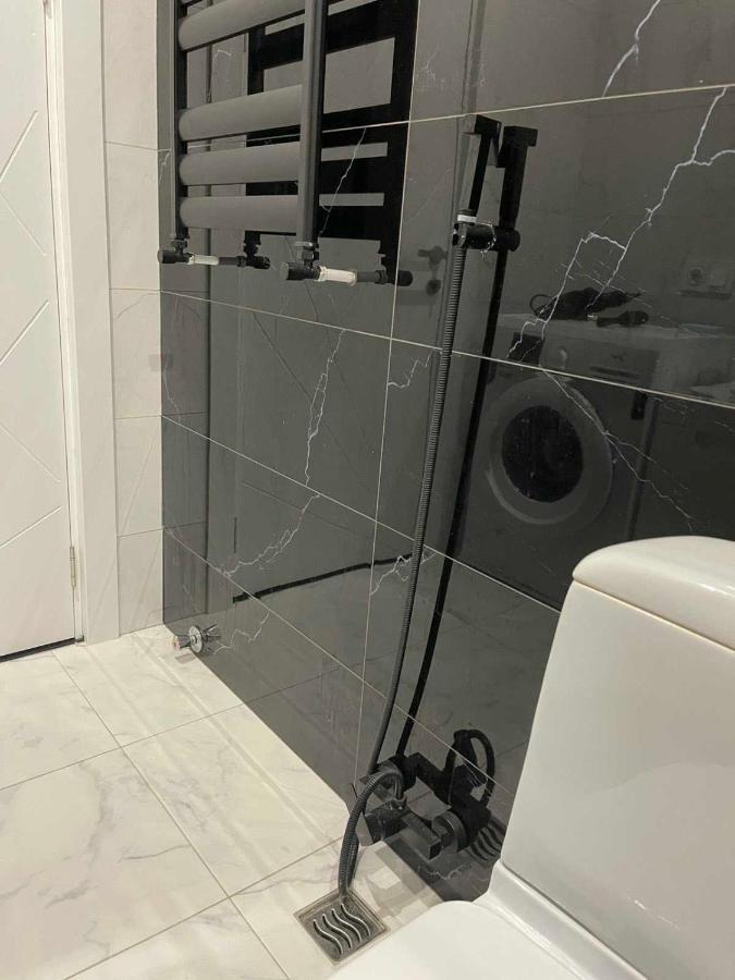 Apartment - "Exclusive" Tbilisi Bagian luar foto